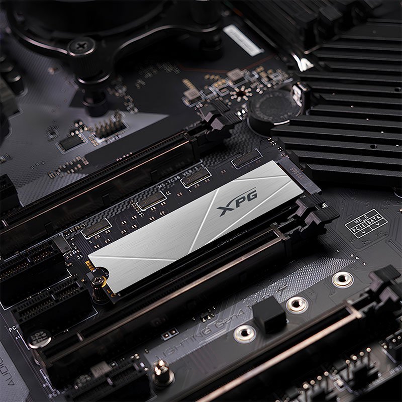 Adata-XPG-Gammix-S60-512GB-M.2-NVMe-Gen4-Internal-SSD-6